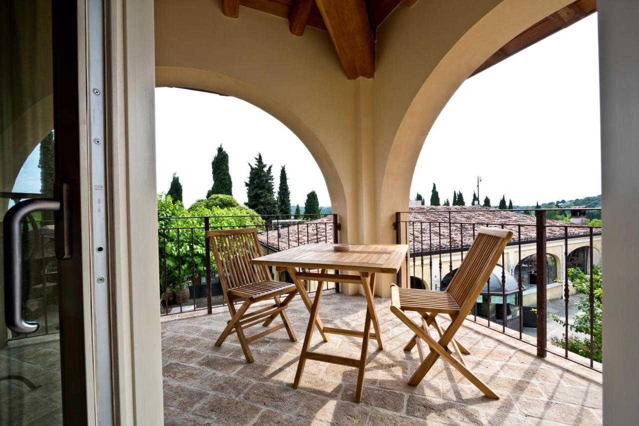 Agriturismo Pratello Padenghe sul Garda Luaran gambar